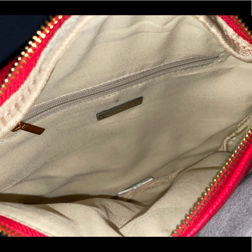 Red Fanny pack - Picture 4 of 5
